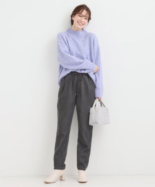 SHOO・LA・RUE（シューラルー）の「【高レビュー/SS-LL/美脚シルエット】自然に体型カバー イージーデニム テーパードパンツ（デニムパンツ・レディース・ブラック/チャコールグレー/ブルー/ネイビー・01/02/03/04/10）」の8枚目の写真