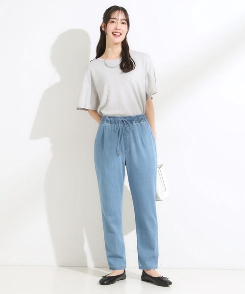 SHOO・LA・RUE（シューラルー）の「【高レビュー/SS-LL/美脚シルエット】自然に体型カバー イージーデニム テーパードパンツ（デニムパンツ・レディース・ブラック/チャコールグレー/ブルー/ネイビー・01/02/03/04/10）」の17枚目の写真