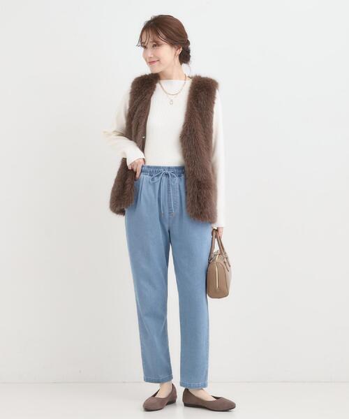 SHOO・LA・RUE（シューラルー）の「【高レビュー/SS-LL/美脚シルエット】自然に体型カバー イージーデニム テーパードパンツ（デニムパンツ・レディース・ブラック/チャコールグレー/ブルー/ネイビー・01/02/03/04/10）」の18枚目の写真