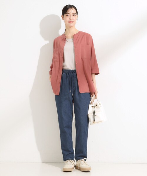 SHOO・LA・RUE（シューラルー）の「【高レビュー/SS-LL/美脚シルエット】自然に体型カバー イージーデニム テーパードパンツ（デニムパンツ・レディース・ブラック/チャコールグレー/ブルー/ネイビー・01/02/03/04/10）」の22枚目の写真