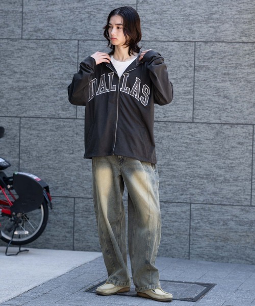 WEGO（ウィゴー）の「WEGO/スラブチェックロゴジップパーカー（パーカー・メンズ・チャコールグレー/ワイン・LARGE/MEDIUM）」の3枚目の写真