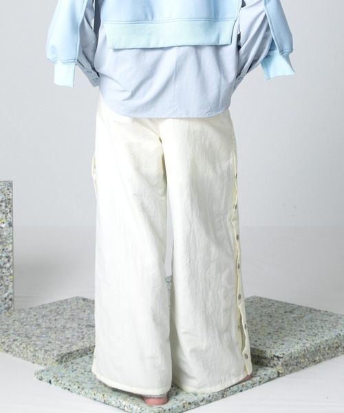 AULA AILA（アウラアイラ）の「パッチワークレースレイヤードワイドパンツ（その他パンツ・レディース・オフホワイト/ブラック/ピンク・0/1）」の12枚目の写真