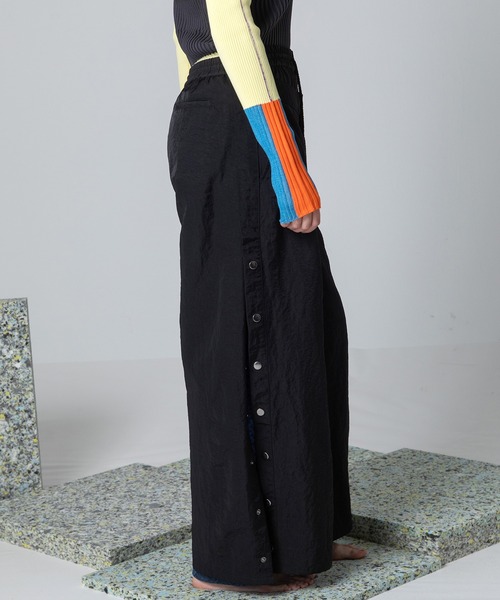 AULA AILA（アウラアイラ）の「パッチワークレースレイヤードワイドパンツ（その他パンツ・レディース・オフホワイト/ブラック/ピンク・0/1）」の20枚目の写真