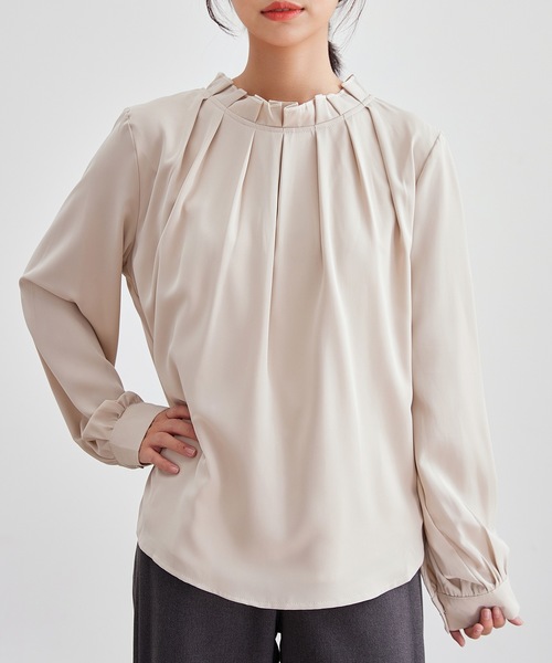 Lace Ladies(レースレディース)の「スタンドカラー タック プリーツ 長袖 ブラウス(シャツ/ブラウス・レディース・ベージュ/ネイビー/ホワイト/ブラック・S/FREE)」の3枚目の写真