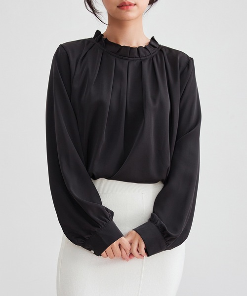 Lace Ladies(レースレディース)の「スタンドカラー タック プリーツ 長袖 ブラウス(シャツ/ブラウス・レディース・ベージュ/ネイビー/ホワイト/ブラック・S/FREE)」の2枚目の写真