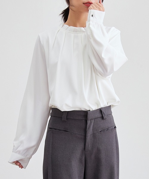Lace Ladies(レースレディース)の「スタンドカラー タック プリーツ 長袖 ブラウス(シャツ/ブラウス・レディース・ベージュ/ネイビー/ホワイト/ブラック・S/FREE)」の20枚目の写真