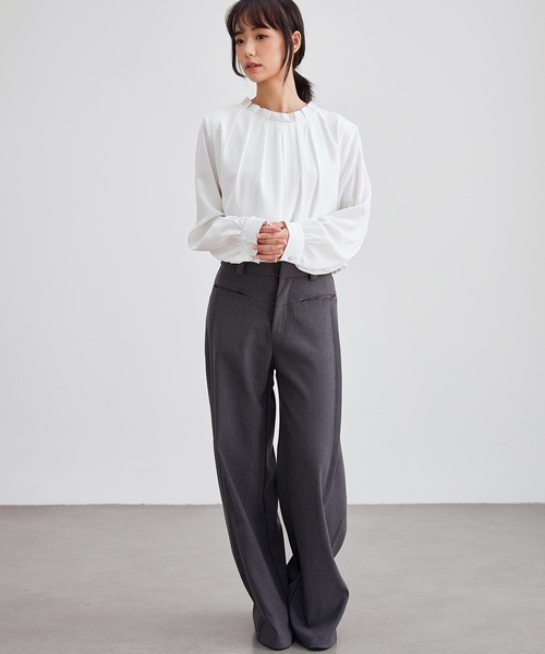 Lace Ladies(レースレディース)の「スタンドカラー タック プリーツ 長袖 ブラウス(シャツ/ブラウス・レディース・ベージュ/ネイビー/ホワイト/ブラック・S/FREE)」の21枚目の写真