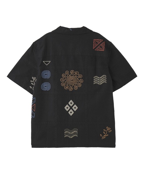 styles(スタイルス)の「WAX LONDON DIDCOT DOODLE EMBROIDERY SS25-SSS-DID-BRX-NML(シャツ/ブラウス・メンズ・ネイビー・M)」の2枚目の写真