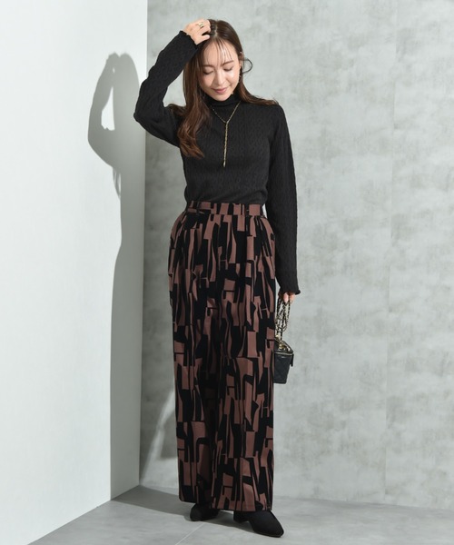 INTERPLANET（インタープラネット）の「ツイルクロスフロッキー幾何柄パンツ（その他パンツ・レディース・ブラック/ブラウン・FREE）」の5枚目の写真