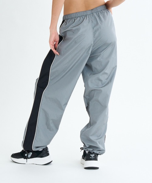 ROXY（ロキシー）の「ロキシー ROXY NAIL IT PARACHUTE PANTS（その他パンツ・レディース・グレー/ブラック・M/L）」の9枚目の写真