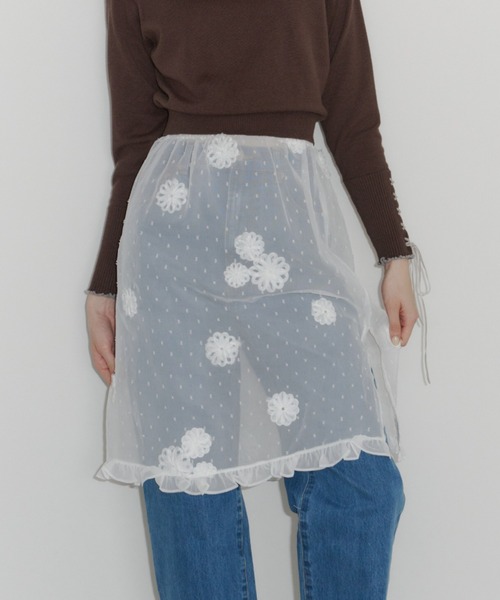 idem（イデム）の「flower dot sheer skirt / フラワーモチーフシアースカート（スカート・レディース・ブラック/ホワイト・FREE）」の10枚目の写真
