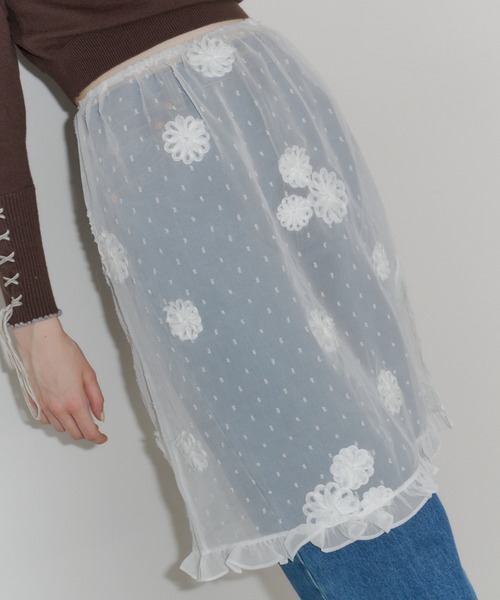 idem（イデム）の「flower dot sheer skirt / フラワーモチーフシアースカート（スカート・レディース・ブラック/ホワイト・FREE）」の19枚目の写真