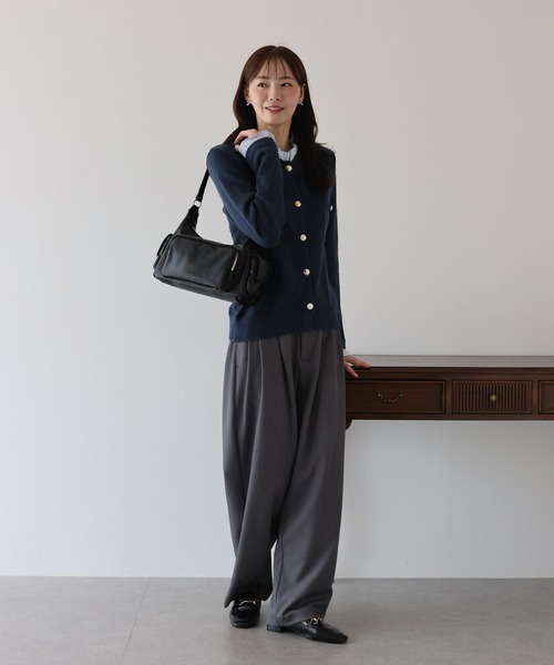 BLUEEAST（ブルーイースト）の「《新色追加／6色展開》フリルシャツドッキングカーディガン（ニット/セーター・レディース・グレー/ネイビー/ブラウン/チャコールグレー/ベージュ/ピンク・MEDIUM）」の7枚目の写真