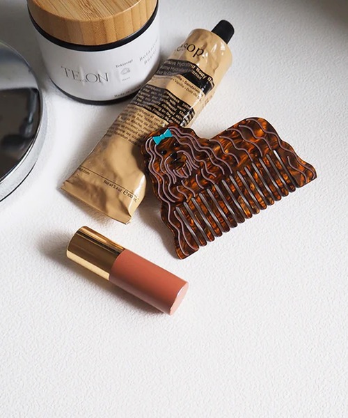 GLOBAL FORME CONCRETE（グローバルフォルムコンクリート）の「【JOliJOli】FTダイカットコーム（ヘアブラシ・レディース・その他3/その他6/その他1/その他2/その他5/その他4/その他8/その他7/その他9・FREE）」の3枚目の写真