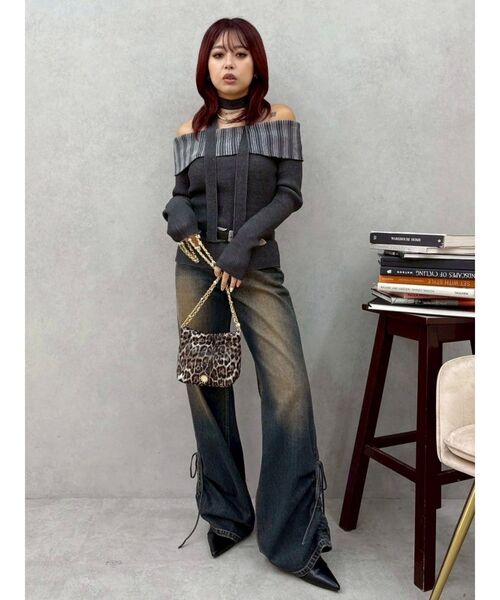 EVRIS（エヴリス）の「チョーカーSETオフショルニットトップス（ニット/セーター・レディース・グレー/レッド/ブラウン・FREE）」の7枚目の写真