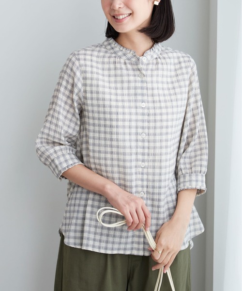 BELLUNA PLUS(ベルーナ)の「ぽこぽこ素材衿&袖フリルデザインブラウス(シャツ/ブラウス・レディース・アイボリー系/グリーン系その他/ブルー系その他・LARGE/X-LARGE/MEDIUM)」の20枚目の写真
