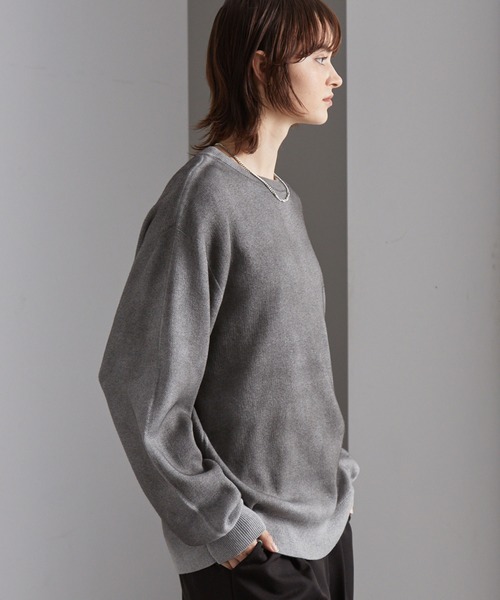 MONO-MART（モノマート）の「ヴィンテージスプレー加工 グラデーションオーバーサイズクルーネックニット（ニット/セーター・メンズ・ネイビー/チェリーレッド/ブラウン/グレー/ブラック・S/L/M）」の6枚目の写真