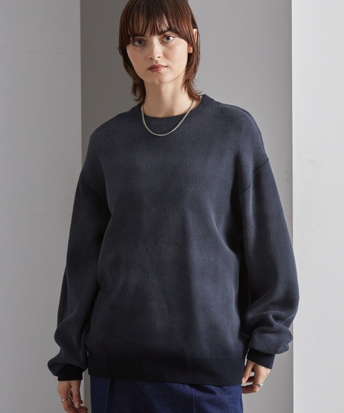 MONO-MART（モノマート）の「ヴィンテージスプレー加工 グラデーションオーバーサイズクルーネックニット（ニット/セーター・メンズ・ネイビー/チェリーレッド/ブラウン/グレー/ブラック・S/L/M）」の10枚目の写真