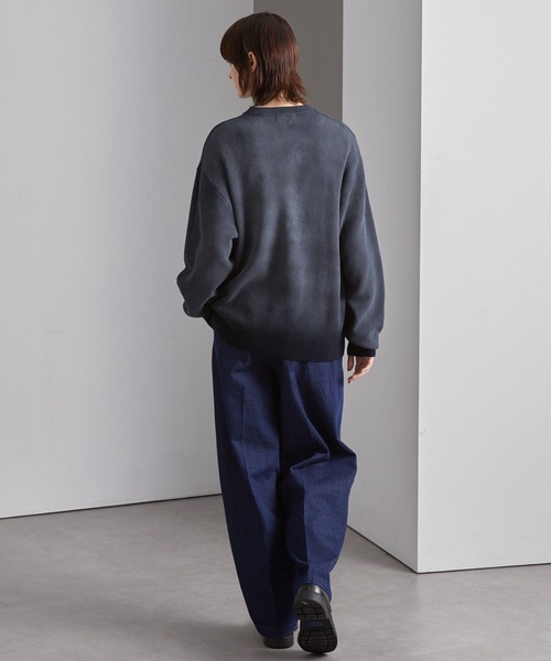 MONO-MART（モノマート）の「ヴィンテージスプレー加工 グラデーションオーバーサイズクルーネックニット（ニット/セーター・メンズ・ネイビー/チェリーレッド/ブラウン/グレー/ブラック・S/L/M）」の17枚目の写真