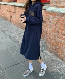 ロゴプリント フード付き裏起毛ワンピース