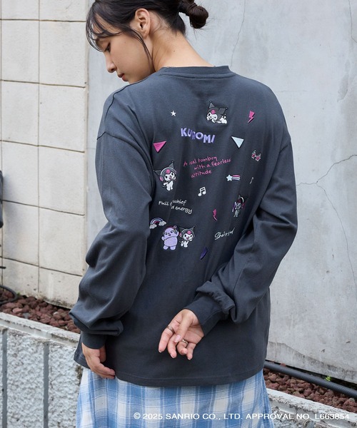 sanrio(サンリオ)の「【Sanrio characters/サンリオキャラクターズ】別注 ワンポイント刺繍 アソートプリント オーバーサイズ長袖Tシャツ(Tシャツ/カットソー・レディース・ホワイト系/オフホワイト/ホワイト系2/ブラック系/スミクロ・L/M)」の7枚目の写真