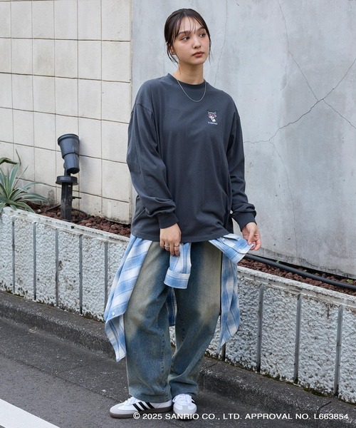 sanrio(サンリオ)の「【Sanrio characters/サンリオキャラクターズ】別注 ワンポイント刺繍 アソートプリント オーバーサイズ長袖Tシャツ(Tシャツ/カットソー・レディース・ホワイト系/オフホワイト/ホワイト系2/ブラック系/スミクロ・L/M)」の10枚目の写真