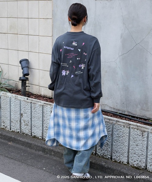 sanrio(サンリオ)の「【Sanrio characters/サンリオキャラクターズ】別注 ワンポイント刺繍 アソートプリント オーバーサイズ長袖Tシャツ(Tシャツ/カットソー・レディース・ホワイト系/オフホワイト/ホワイト系2/ブラック系/スミクロ・L/M)」の11枚目の写真