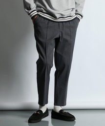 The DUFFER of ST.GEORGE | 【WEB限定アイテム】「GUM STRETCH」CENTER CREASE TAPERED PANTS:超伸縮「ガムストレッチ」センタークリース ピンタック テーパードパンツ(チノパンツ)