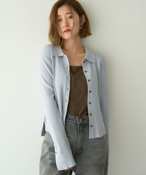 YECCA VECCA（イェッカヴェッカ）の「襟付きニットカーディガン（カーディガン/ボレロ・レディース・ネイビー/レッド/サックスブルー/アイボリー・FREE）」の3枚目の写真