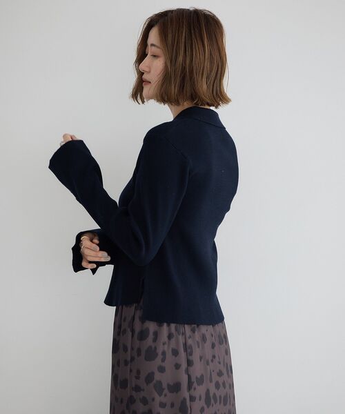 YECCA VECCA（イェッカヴェッカ）の「襟付きニットカーディガン（カーディガン/ボレロ・レディース・ネイビー/レッド/サックスブルー/アイボリー・FREE）」の9枚目の写真