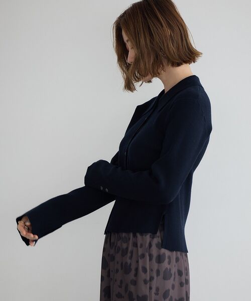 YECCA VECCA（イェッカヴェッカ）の「襟付きニットカーディガン（カーディガン/ボレロ・レディース・ネイビー/レッド/サックスブルー/アイボリー・FREE）」の10枚目の写真