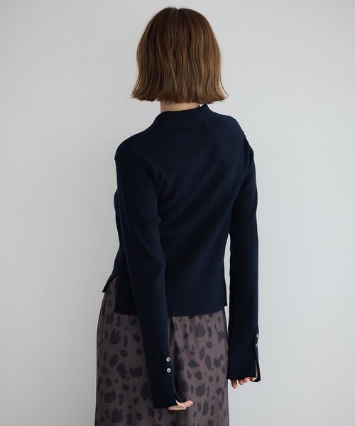 YECCA VECCA（イェッカヴェッカ）の「襟付きニットカーディガン（カーディガン/ボレロ・レディース・ネイビー/レッド/サックスブルー/アイボリー・FREE）」の11枚目の写真