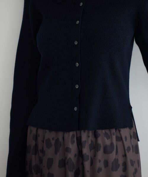 YECCA VECCA（イェッカヴェッカ）の「襟付きニットカーディガン（カーディガン/ボレロ・レディース・ネイビー/レッド/サックスブルー/アイボリー・FREE）」の14枚目の写真