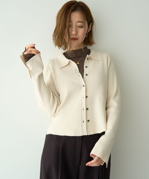 YECCA VECCA（イェッカヴェッカ）の「襟付きニットカーディガン（カーディガン/ボレロ・レディース・ネイビー/レッド/サックスブルー/アイボリー・FREE）」の6枚目の写真