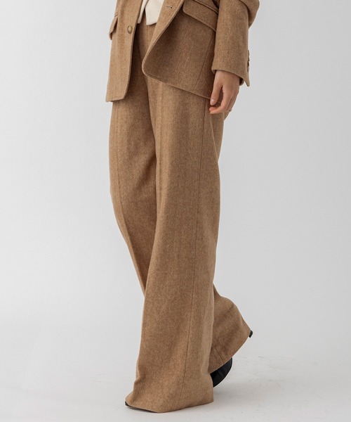 AJUGA.（アジュガ）の「ヘリンボーンウールツイードワイドパンツ（その他パンツ・レディース・キャメル/グレー・S/M）」の17枚目の写真