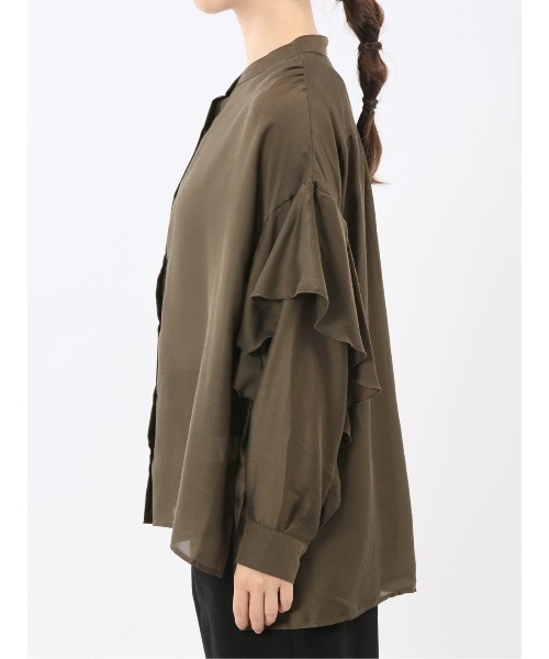 m.f.editorial（エムエフエディトリアル）の「【ややゆったり 袖フリル】m.f.エディトリアルレディース  マオカラー ブラウス（シャツ/ブラウス・レディース・カーキ/ブラウン・MEDIUM）」の10枚目の写真