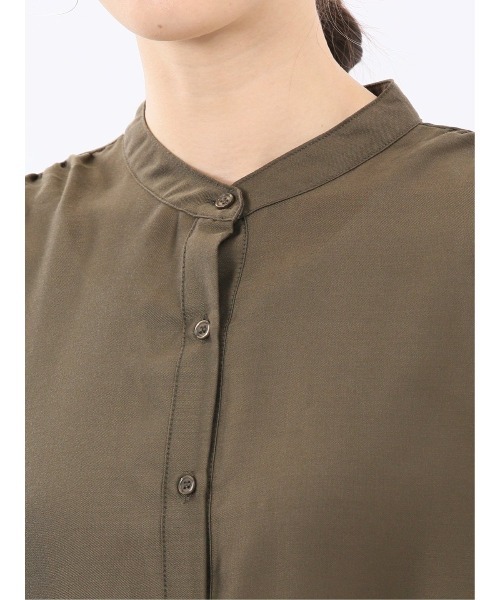 m.f.editorial（エムエフエディトリアル）の「【ややゆったり 袖フリル】m.f.エディトリアルレディース  マオカラー ブラウス（シャツ/ブラウス・レディース・カーキ/ブラウン・MEDIUM）」の13枚目の写真