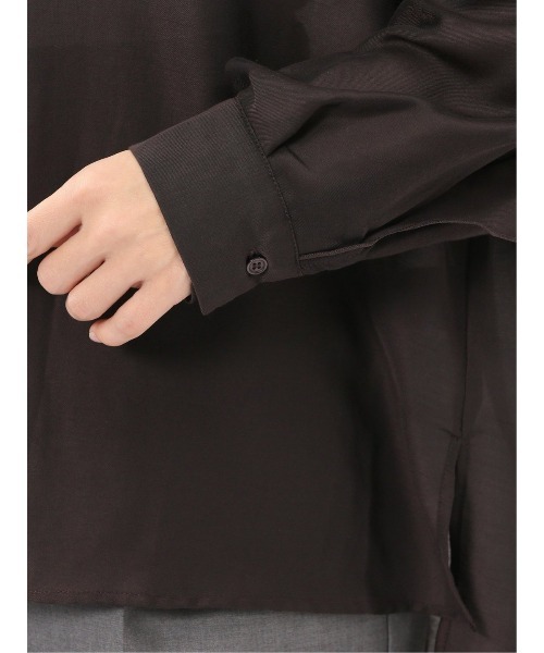 m.f.editorial（エムエフエディトリアル）の「【ややゆったり 袖フリル】m.f.エディトリアルレディース  マオカラー ブラウス（シャツ/ブラウス・レディース・カーキ/ブラウン・MEDIUM）」の20枚目の写真