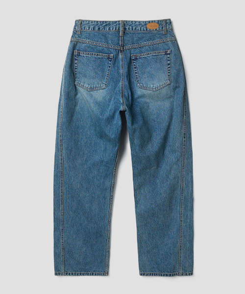 TTUDEMENT(トュードメント)の「BOY FRIEND DENIM PANTS_ LIGHT BLUE(デニムパンツ・レディース・その他・SMALL/MEDIUM)」の4枚目の写真