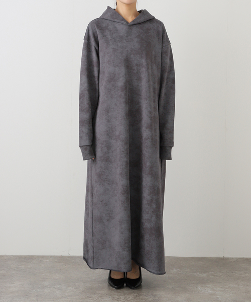 PROVOKE （プロヴォーク）の「【PROVOKE/プロヴォーク】pigmented hoodie dress（ワンピース・レディース・ライトグレー・FREE）」の11枚目の写真