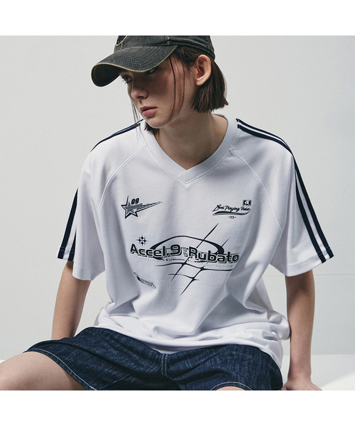 GAKKAI UNIONS(ガッカイユニオンズ)の「ルバート メンズ Vネック半袖Tシャツ ホワイト(Tシャツ/カットソー・レディース・その他・MEDIUM/LARGE)」の1枚目の写真