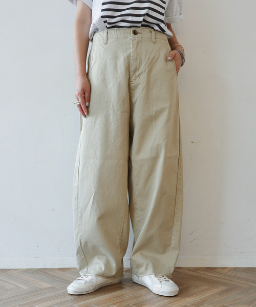 JOURNAL STANDARD LUXE(ジャーナルスタンダード ラックス)の「《追加2》チノ スウィッチパンツ(チノパンツ・レディース・ベージュ・SMALL/MEDIUM)」の4枚目の写真
