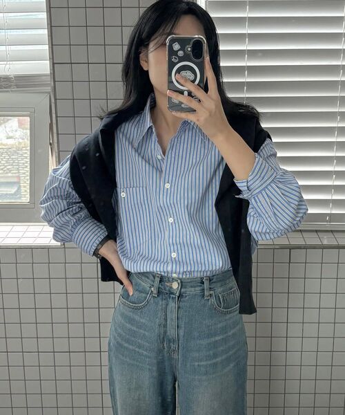 VANONE ATELIER(バノンアトリエ)の「A3514 マルチストライプシャツ_クラウディブルー(シャツ/ブラウス・レディース・グレー・FREE)」の5枚目の写真