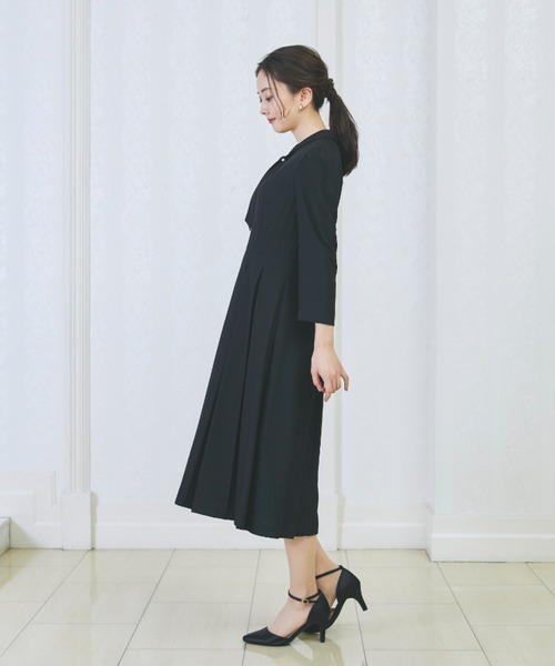 AOYAMA(アオヤマ)の「【WEB限定】ボウタイ付きボックスプリーツワンピース(ワンピース・レディース・ネイビー/ブラック/ベージュ・L/LL/S/M)」の21枚目の写真