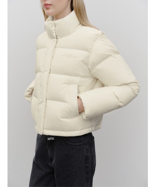 MARITHE + FRANCOIS GIRBAUD(マリテフランソワジルボー)の「W BASIC CROP DOWN JACKET(ダウンジャケット/コート・レディース・アイボリー/Black/ミント/バーガンディー・SMALL/MEDIUM)」の8枚目の写真