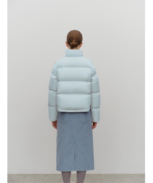 MARITHE + FRANCOIS GIRBAUD(マリテフランソワジルボー)の「W BASIC CROP DOWN JACKET(ダウンジャケット/コート・レディース・アイボリー/Black/ミント/バーガンディー・SMALL/MEDIUM)」の22枚目の写真