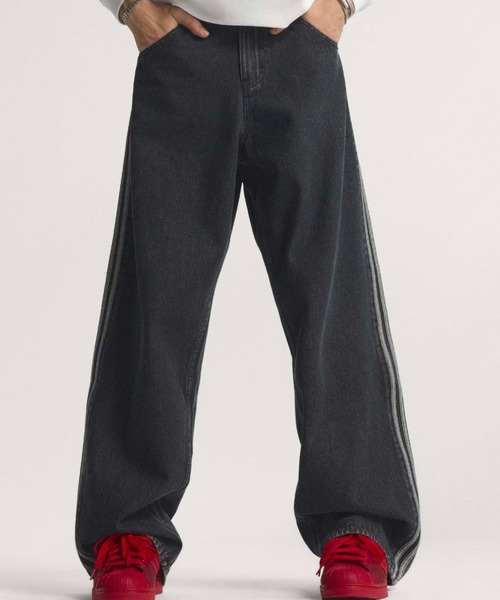adidas(アディダス)の「adidas FIREBIRD ADICOLOR DENIM PANTS / アディダス ファイヤーバード アディカラー デニム パンツ(デニムパンツ・メンズ・ブラック・30inch/28inch/36inch/34inch/32inch)」の3枚目の写真