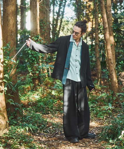 CASPER JOHN(キャスパージョン)の「Compact tailored jacket/コンパクトテーラードジャケット(テーラードジャケット・メンズ・ブラック系/ブラック・LARGE/MEDIUM/SMALL/X-SMALL)」の21枚目の写真