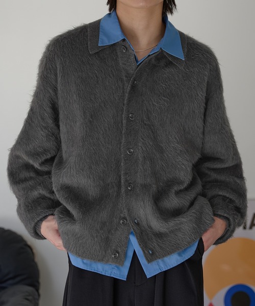 epnok(エプノック)の「アンゴラシャギールーズニットシャツ(ニット/セーター・メンズ・ダークブラウン/チャコールグレー/ブルー/アイボリー・LARGE/MEDIUM/SMALL)」の2枚目の写真