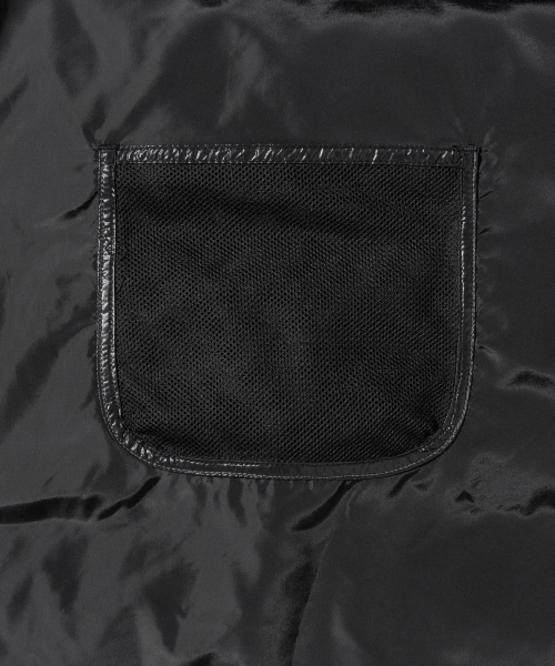 PHYPS MOTORCYCLE（フィップスモーターサイクル）の「H-Tech Non Quilting Shorts Padded Down Jacket Black（ダウンジャケット/コート・レディース・その他・LARGE/X-LARGE/MEDIUM/SMALL）」の12枚目の写真